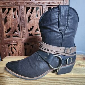 Durango Black and Brown Heeled Boots